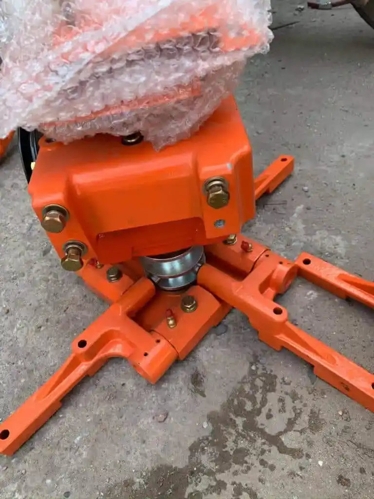 HỘP SỐ VÀ LƯỠI XOA MÁY XOA NỀN BÊ TÔNG 36G - RAKUDA RK65/6.5HP