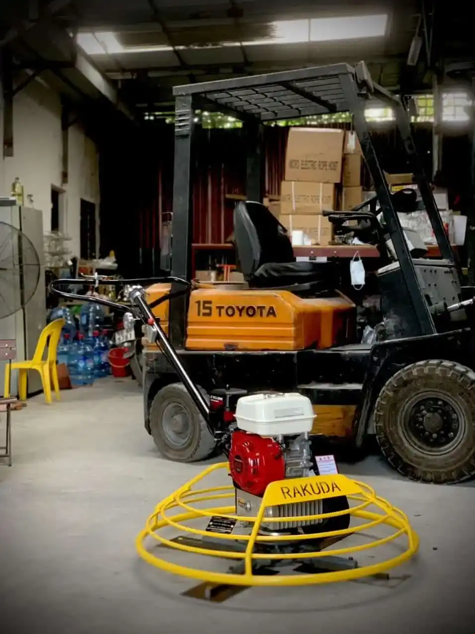MÁY XOA NỀN BÊ TÔNG RK36 - RAKUDA RK65/6.5HP
