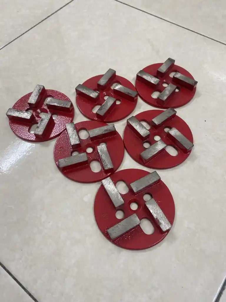 Đá mài sàn 4 chấu thô