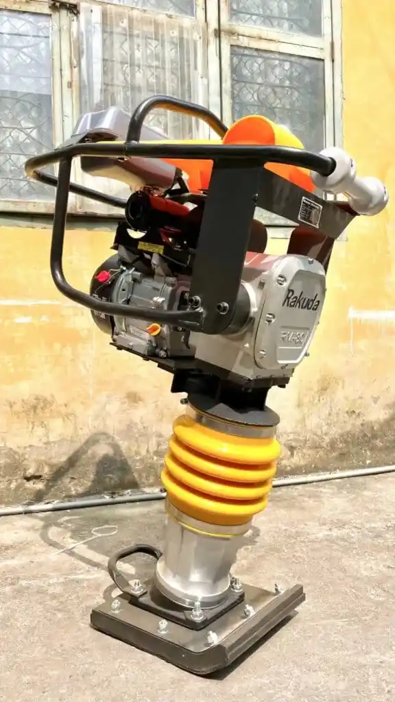 MÁY ĐẦM CÓC XĂNG RM80L - LONGCIN