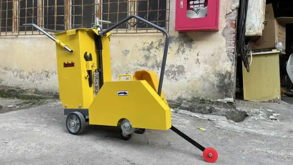 KHUNG MÁY CẮT BÊ TÔNG CBT-20C - 18CM