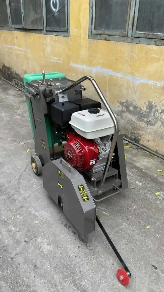 MÁY CẮT BÊ TÔNG CBT-25A - RK130 RAKUDA - 18CM