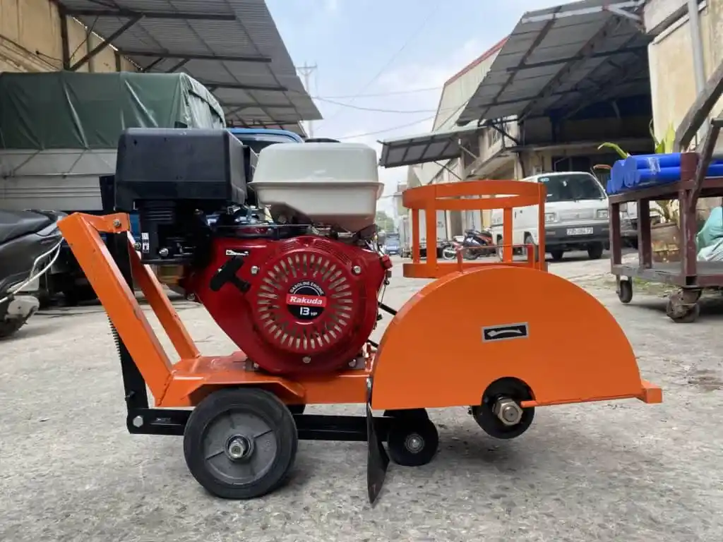 MÁY CẮT BÊ TÔNG KC15-RK (RAKUDA RK130 - 14CM)
