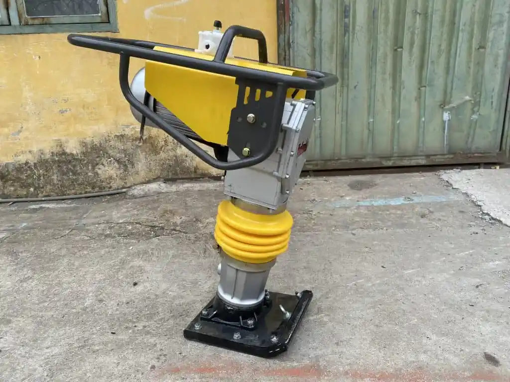 MÁY ĐẦM CÓC ĐIỆN Chân Cao 220V