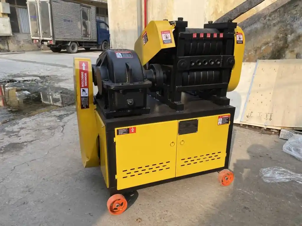 Máy Duỗi Sắt Phế Liệu KL6-12