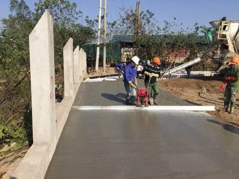 Tổng Kho Máy Xây Dựng Hồng Thái cho thuê máy đầm bê tông giá tốt, uy tín cao